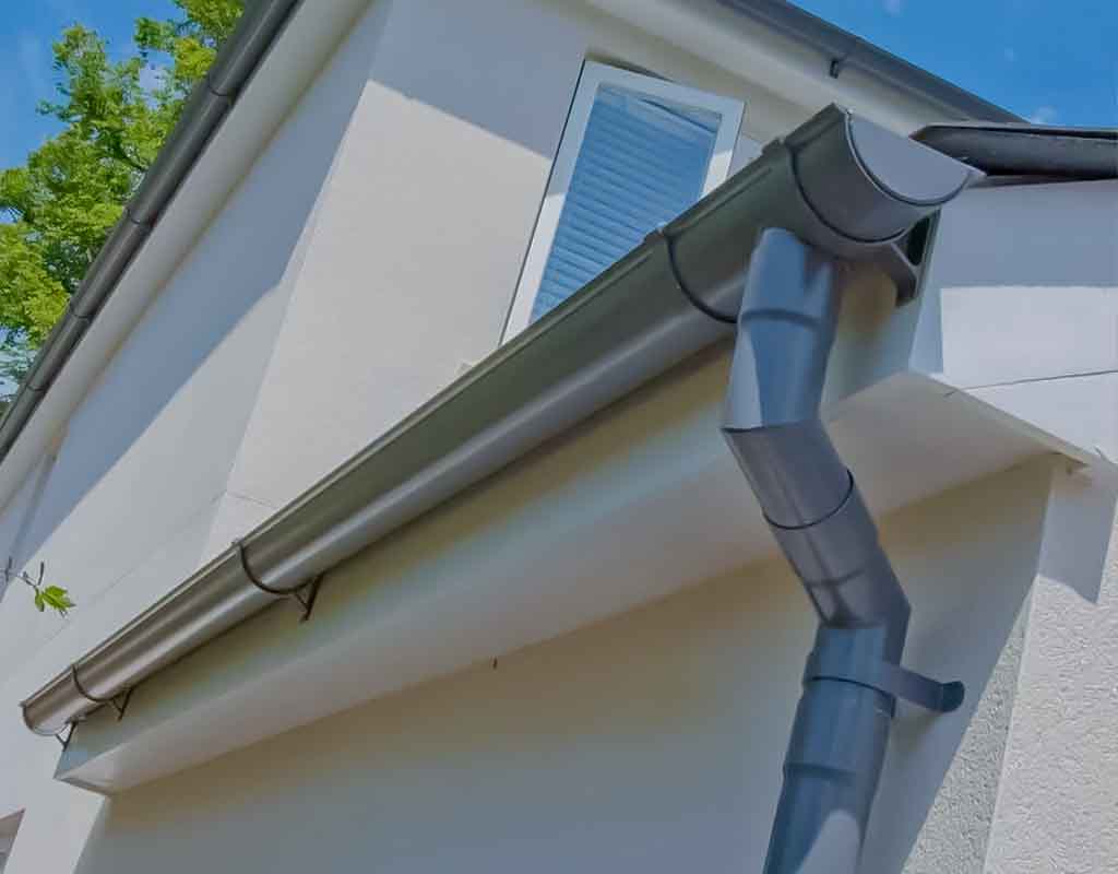 Aluminum Gutters in New England gutter services, Halley Construction Services, type gutters.